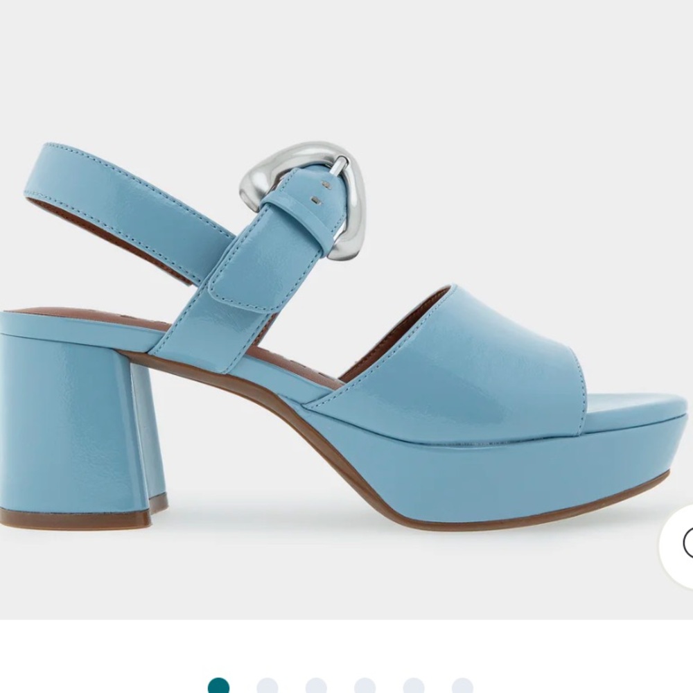 AEROSOLES Blue Platform Sandals with Chunky Heel